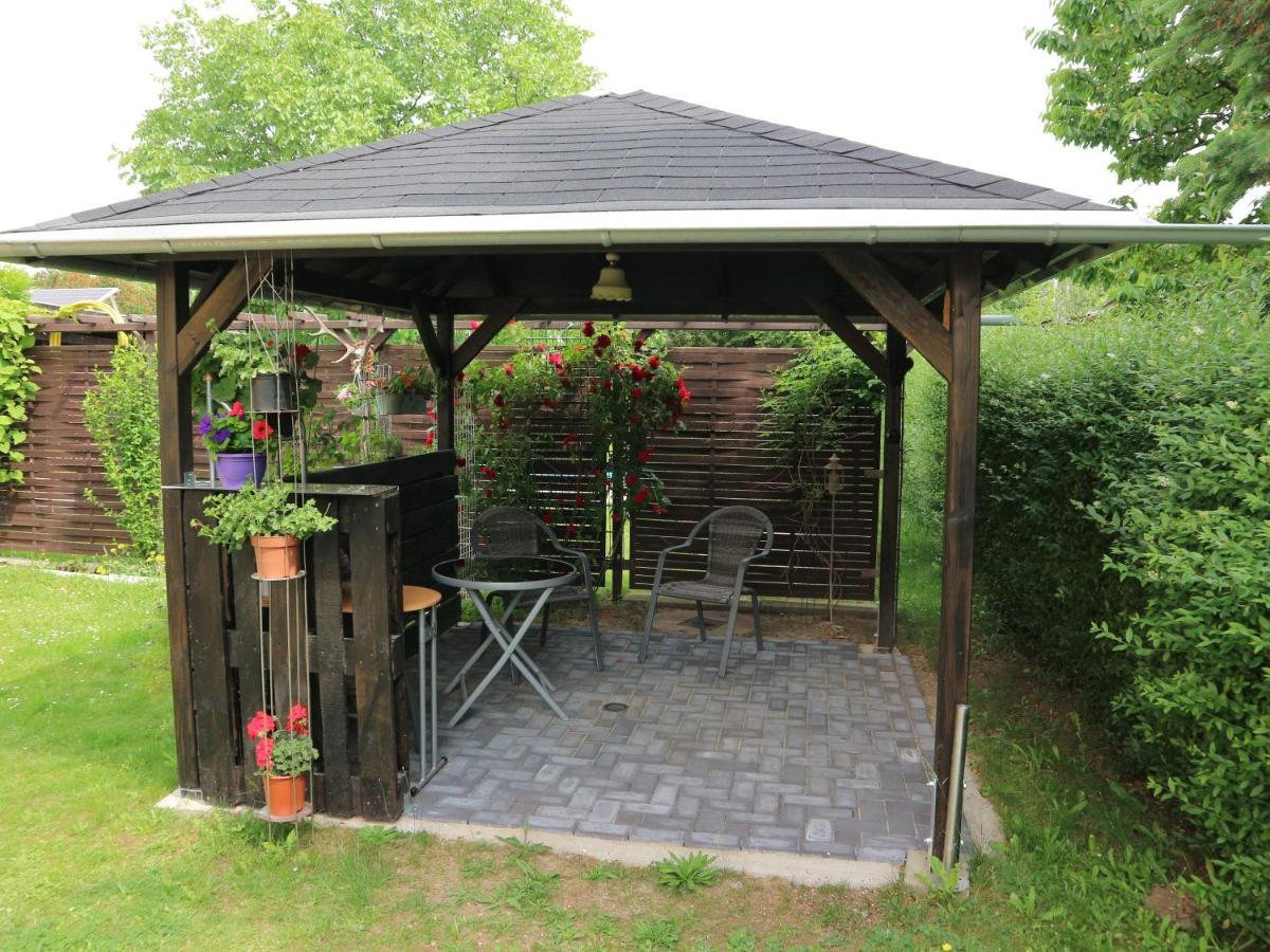 Ferienwohnung Nordstadt Форст Екстериор снимка